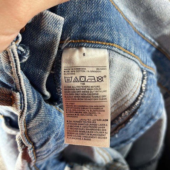 NWT Old Navy Blue Jean Overalls Womens Size 6 Straight Leg - Picture 10 of 10